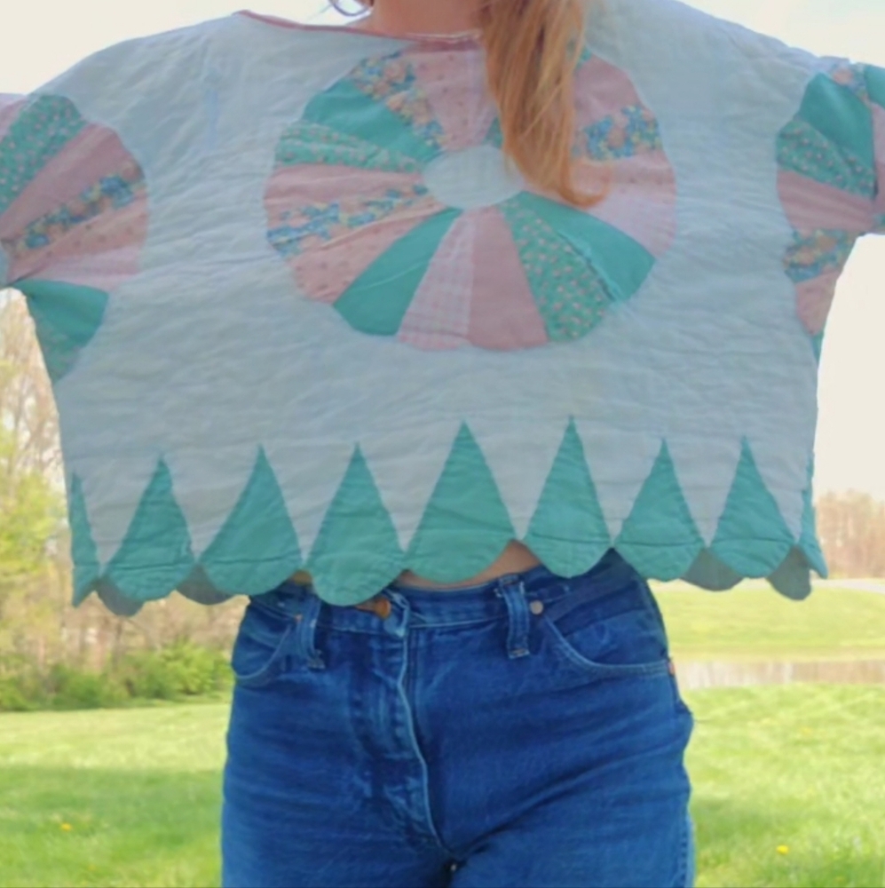 SEAMS Like MICHELLE Quilt Sweater